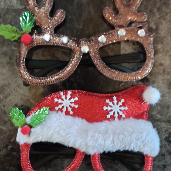 Holiday Decor (Used) - Picture 3 of 5